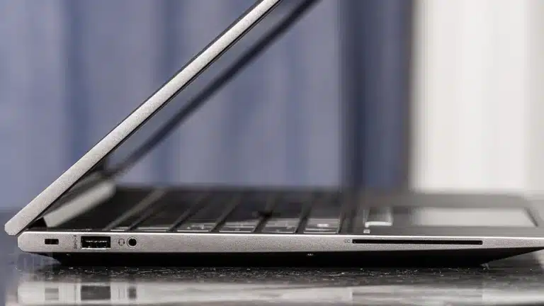 HP Zbook Firefly 15 G8 Workstation yaratech.ma 6